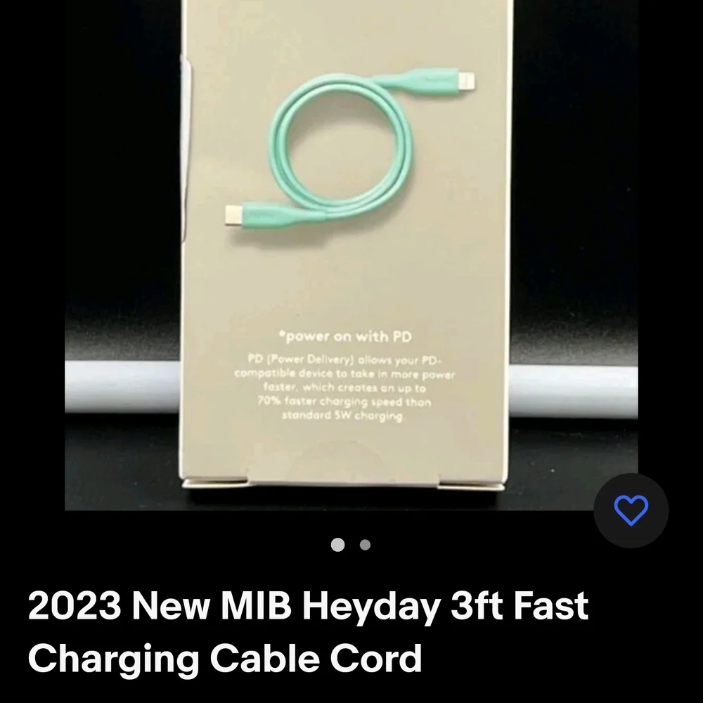 heyday Light Green USB-C to Lightning Cable. 2 Boxes